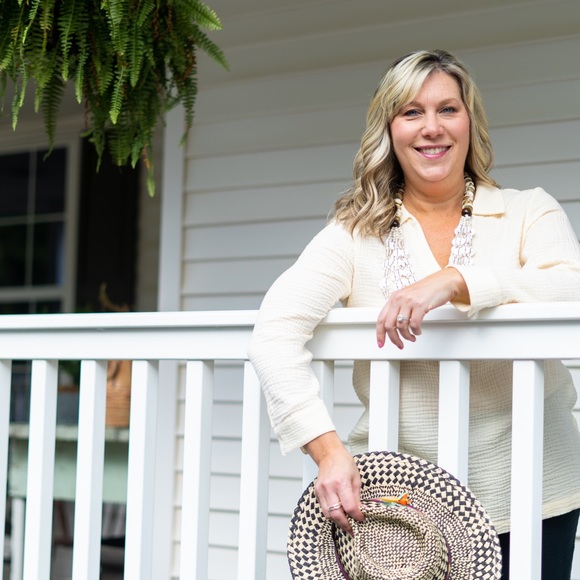 Meet your Posher, Natalie - Picture 5 of 12